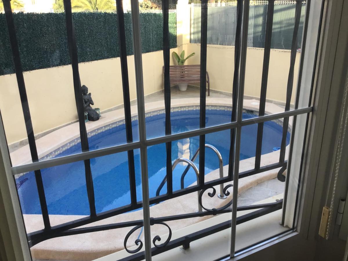 Double Room With Shared Bathroom And Shared Communal Areas R4 L'Alfas del Pi Exterior photo